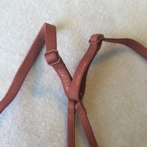 Aerie Front Clip Bra - Picture 6 of 7